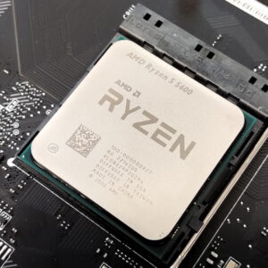 AMD Ryzen 5 5600 (AM4) | 6 cores | 3.5Ghz Base Clock | 4.4 Boost Clock (Tray)